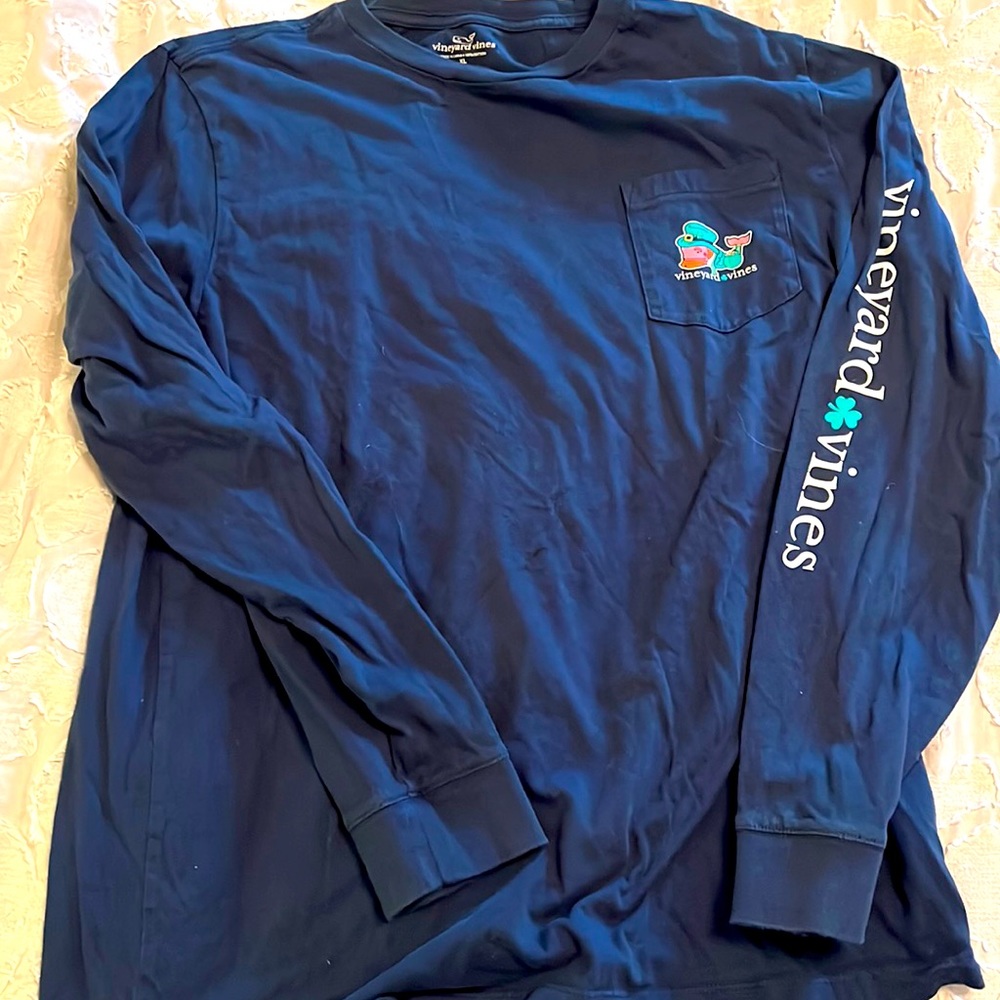 boys navy blue, long sleeve, vineyard vines tee
